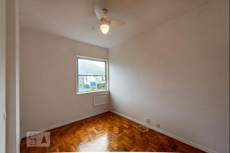 Apartamento para alugar com 166m², 4 quartos e 1 vaga Apartamento para alugar com 166m², 4 quartos e 1 vagaSuíte 1