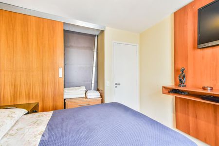 Apartamento à venda com 140m², 3 quartos e 2 vagasQuarto 1