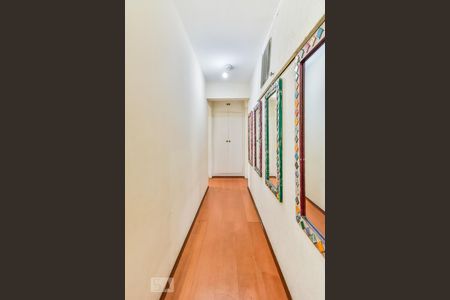 Apartamento à venda com 140m², 3 quartos e 2 vagasCorredor