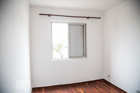 Quarto 2 de apartamento para alugar com 2 quartos, 77m² em Vila Pierina, São Paulo