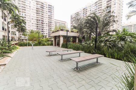 Apartamento para alugar com 70m², 2 quartos e 1 vaga