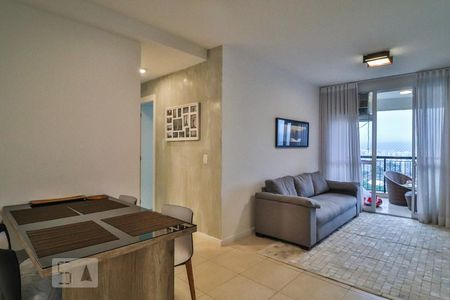 Apartamento para alugar com 2 quartos, 70m² em Jacarepaguá, Rio de Janeiro