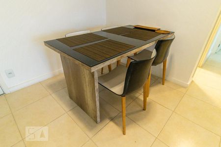 Apartamento para alugar com 2 quartos, 70m² em Jacarepaguá, Rio de Janeiro