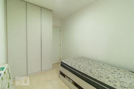 Apartamento para alugar com 70m², 2 quartos e 1 vaga