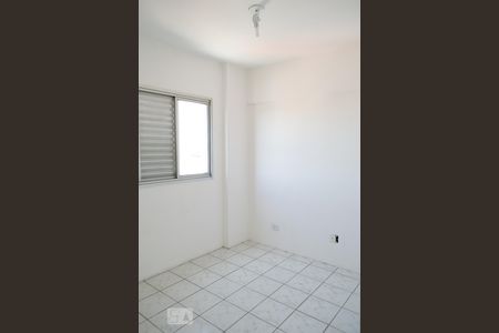 QUARTO 2 de apartamento para alugar com 2 quartos, 65m² em Vila Roque, São Paulo