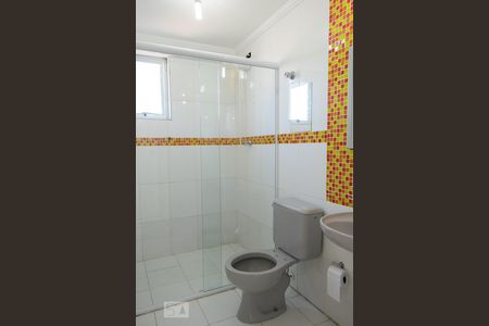 BANHEIRO de apartamento para alugar com 2 quartos, 65m² em Vila Roque, São Paulo