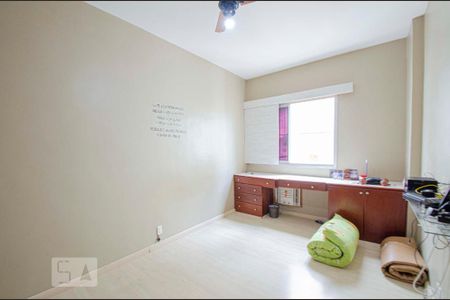 Apartamento à venda com 121m², 3 quartos e 2 vagasQuarto 3