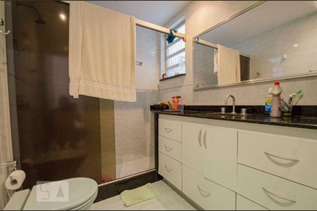 Apartamento à venda com 121m², 3 quartos e 2 vagasSuíte