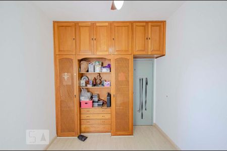 Apartamento à venda com 121m², 3 quartos e 2 vagasQuarto 2