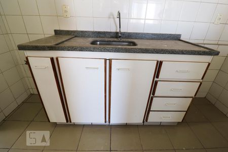 Apartamento para alugar com 72m², 2 quartos e 1 vagaCozinha