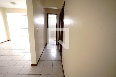 Corredor de apartamento para alugar com 2 quartos, 72m² em Setor Bueno, Goiânia