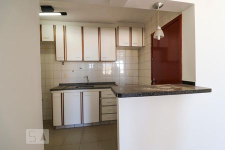 Apartamento para alugar com 72m², 2 quartos e 1 vagaCozinha