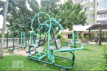 Apartamento para alugar com 64m², 2 quartos e 1 vagaAcademia