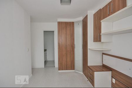 Apartamento para alugar com 64m², 2 quartos e 1 vagaSuíte