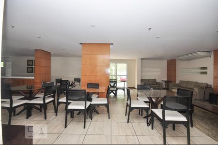 Apartamento para alugar com 64m², 2 quartos e 1 vagaSalão de Festas