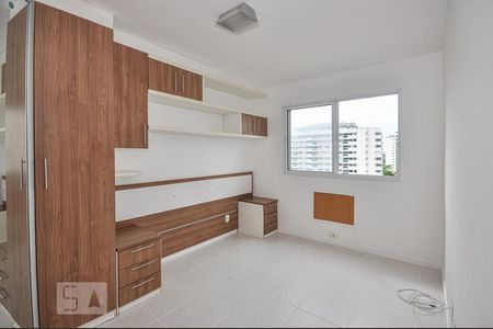 Apartamento para alugar com 64m², 2 quartos e 1 vagaSuíte