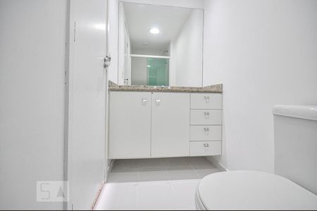 Apartamento para alugar com 64m², 2 quartos e 1 vagaBanheiro Suíte