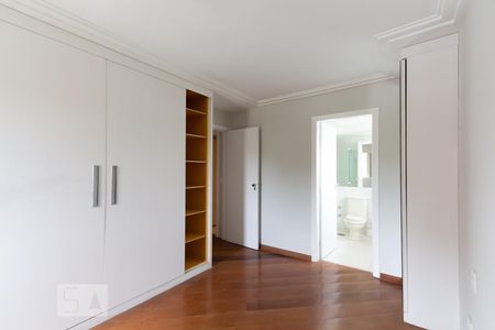 Suíte 1 de apartamento para alugar com 3 quartos, 130m² em Real Parque, São Paulo