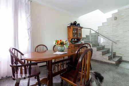Sala de casa à venda com 3 quartos, 225m² em Cidade Patriarca, São Paulo
