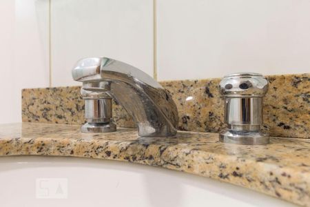 Apartamento para alugar com 90m², 3 quartos e 2 vagasBanheiro Social