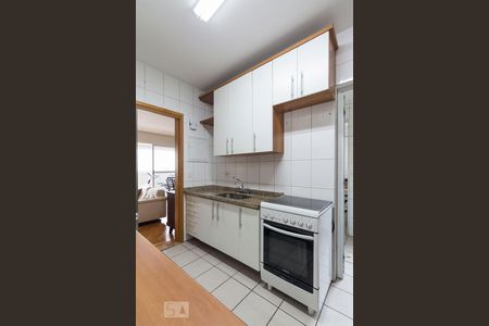 Apartamento para alugar com 90m², 3 quartos e 2 vagasCozinha