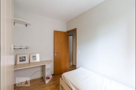 Apartamento para alugar com 90m², 3 quartos e 2 vagasQuarto 2