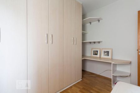 Apartamento para alugar com 90m², 3 quartos e 2 vagasQuarto 2