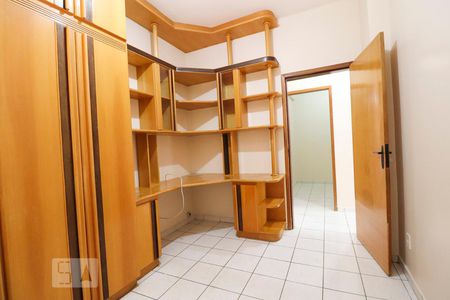 Quarto 2 de apartamento para alugar com 3 quartos, 78m² em Setor Pedro Ludovico, Goiânia