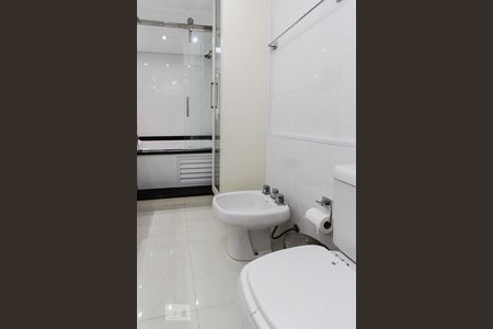 Apartamento à venda com 119m², 3 quartos e 2 vagasBanheiro Suite 02