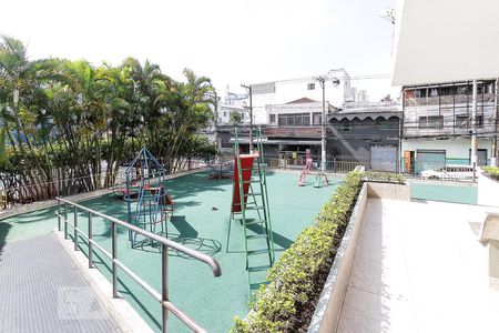 Apartamento para alugar com 85m², 2 quartos e sem vaga Apartamento para alugar com 85m², 2 quartos e sem vagaÁrea Comum - Playground