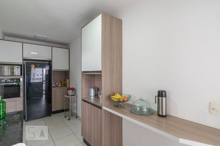 Apartamento à venda com 118m², 3 quartos e 2 vagasCozinha