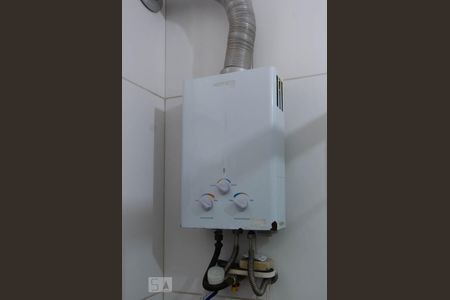 Apartamento para alugar com 60m², 2 quartos e sem vaga Apartamento para alugar com 60m², 2 quartos e sem vagaAquecedor a gás no banheiro