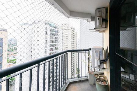 Varanda de apartamento para alugar com 2 quartos, 110m² em Moema, São Paulo