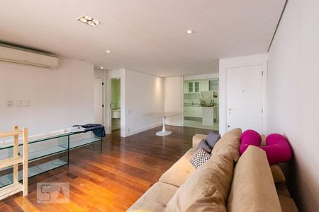 Sala de apartamento para alugar com 2 quartos, 110m² em Moema, São Paulo