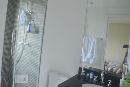 Apartamento à venda com 211m², 3 quartos e 3 vagasSuíte