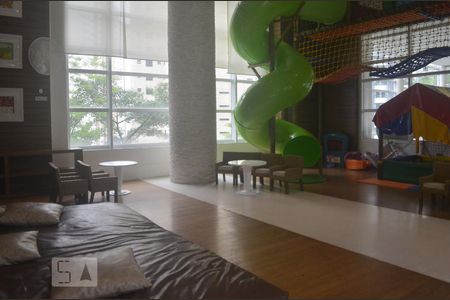 Apartamento à venda com 211m², 3 quartos e 3 vagasPlaygroud