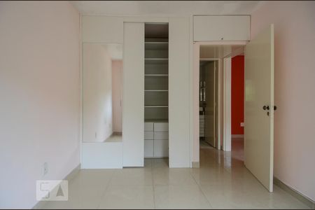 Quarto  de apartamento à venda com 1 quarto, 49m² em Nonoai, Porto Alegre