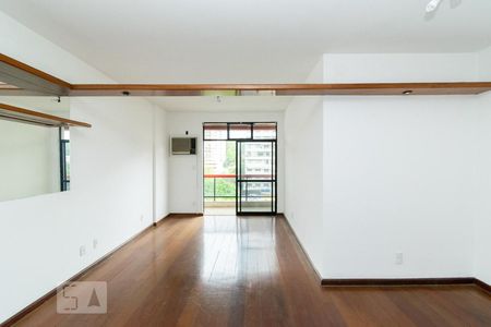 SALA de apartamento para alugar com 3 quartos, 118m² em Centro, Niterói