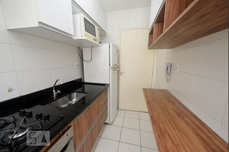 Apartamento à venda com 49m², 2 quartos e 1 vaga Apartamento à venda com 49m², 2 quartos e 1 vagaCozinha