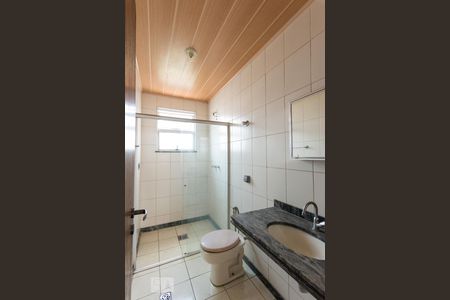 Banheiro de apartamento para alugar com 3 quartos, 90m² em Serrano, Belo Horizonte