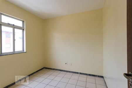 Quarto 2 de apartamento para alugar com 3 quartos, 90m² em Serrano, Belo Horizonte
