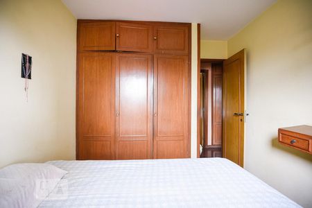 Apartamento para alugar com 88m², 3 quartos e 2 vagasQuarto 2