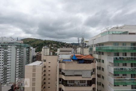 Vista da Sala de Apartamento com 2 quartos, 70m² Icaraí