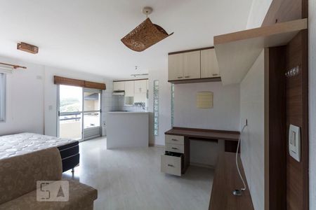 Sala de kitnet/studio para alugar com 1 quarto, 35m² em Jabaquara, São Paulo