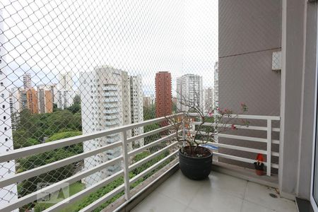 Apartamento à venda com 90m², 1 quarto e 2 vagasVaranda