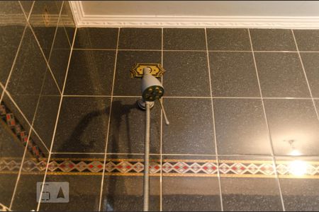 Casa à venda com 400m², 4 quartos e 2 vagasChuveiro