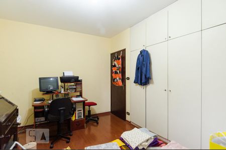 Casa à venda com 400m², 4 quartos e 2 vagasQuarto 4