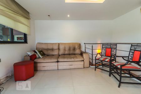 Apartamento à venda com 216m², 3 quartos e 3 vagas