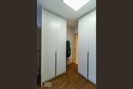 Apartamento à venda com 216m², 3 quartos e 3 vagas