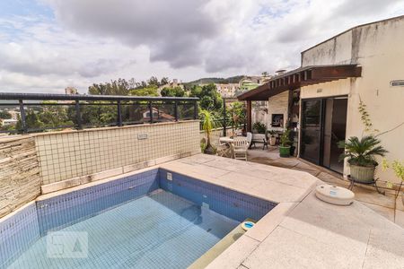 Apartamento à venda com 216m², 3 quartos e 3 vagas